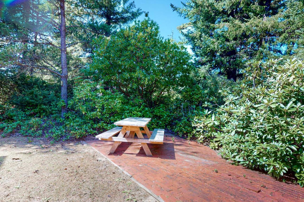 Castaway Cabin Manzanita Eksteriør billede